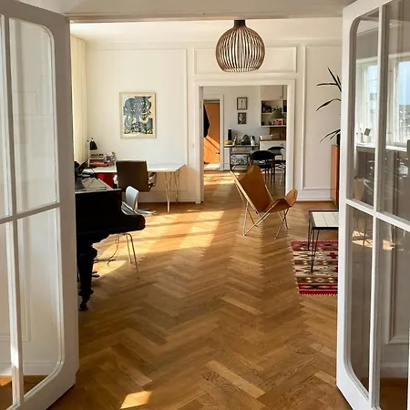 아파트 Bright Flat With Views In Christianshavn