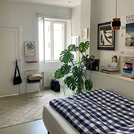 아파트 Bright Flat With Views In Christianshavn *