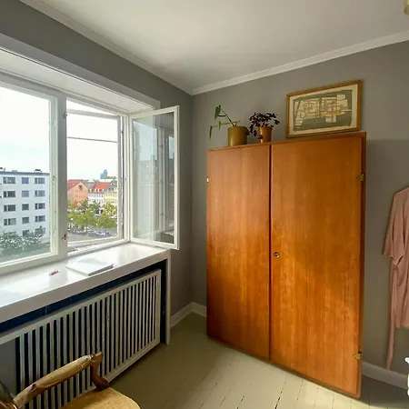 Bright Flat With Views In Christianshavn *
