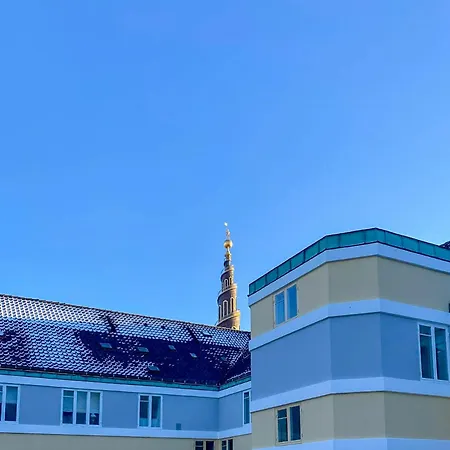 Bright Flat With Views In Christianshavn